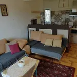 Apartment άνετη και δροσερή